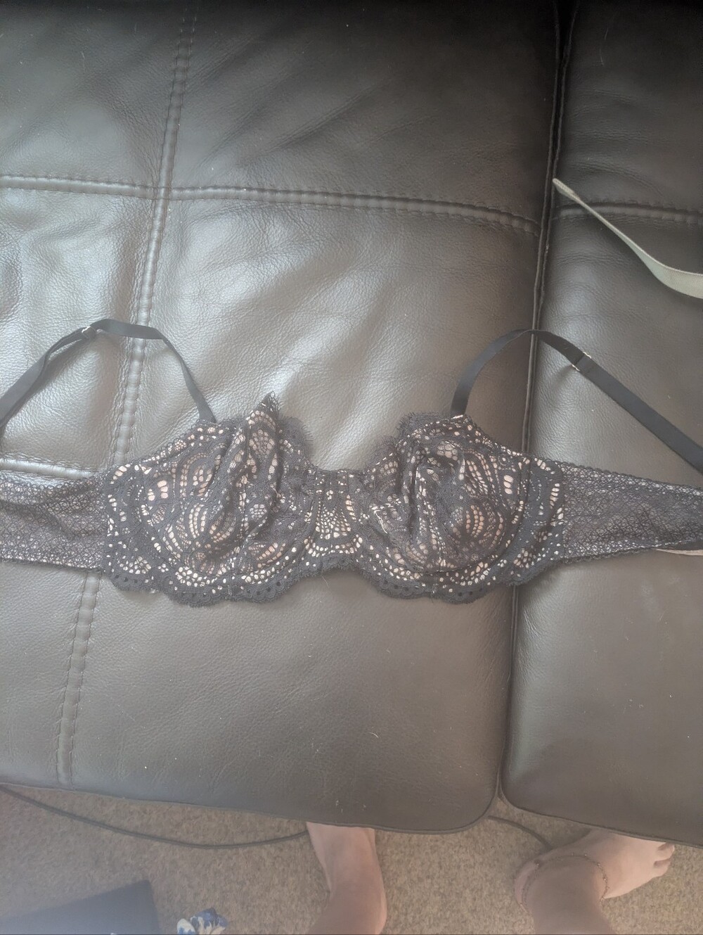 Women's Lace Underwire Bra - Black